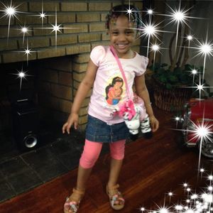 Meet your Posher, Chari